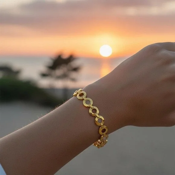 Gold Tone Circle Link Bracelet‎ With Light Yellow Cabochon Inlay 7.5” - Picture 8 of 8